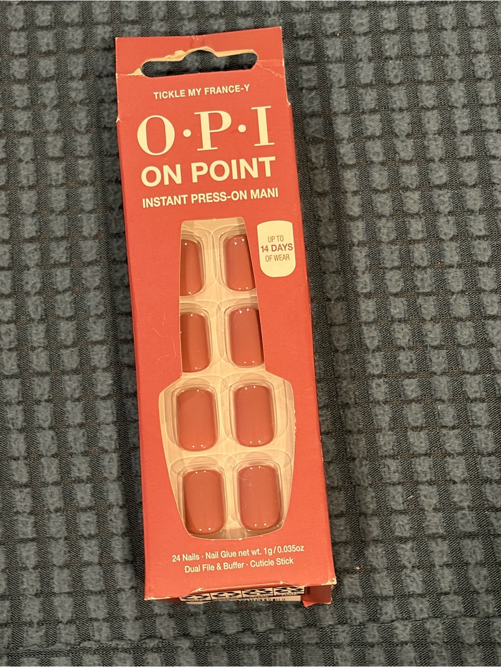 OPI Instant Press On Mani